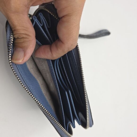 Michael Kors Snakeskin Embossed Wallet Wristlet - Picture 6 of 16